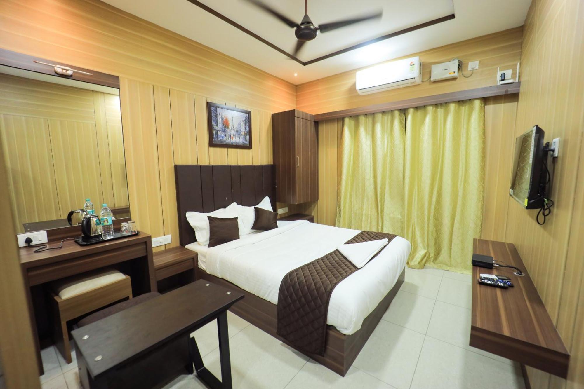 Jkinn Vellore Exterior photo